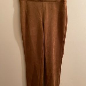 Brand New MAX STUDIO  spandex pants size MED